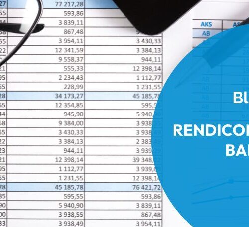 Foglio di calcolo con dati finanziari e occhiali per la rendicontazione nei bandi.